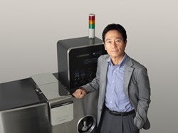 つながるあだち人　半導体加工装置で世界へ　二代目の挑戦